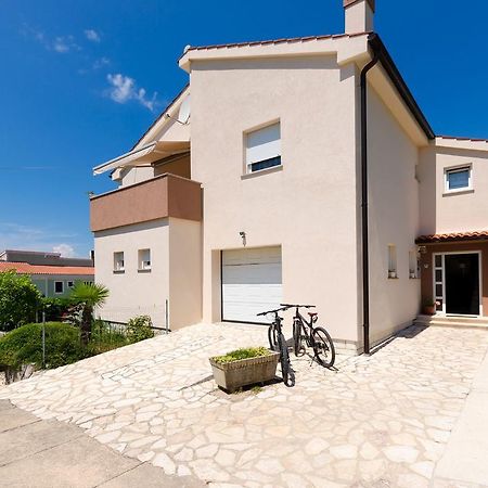 Apartments Miljenko Punat Exterior photo