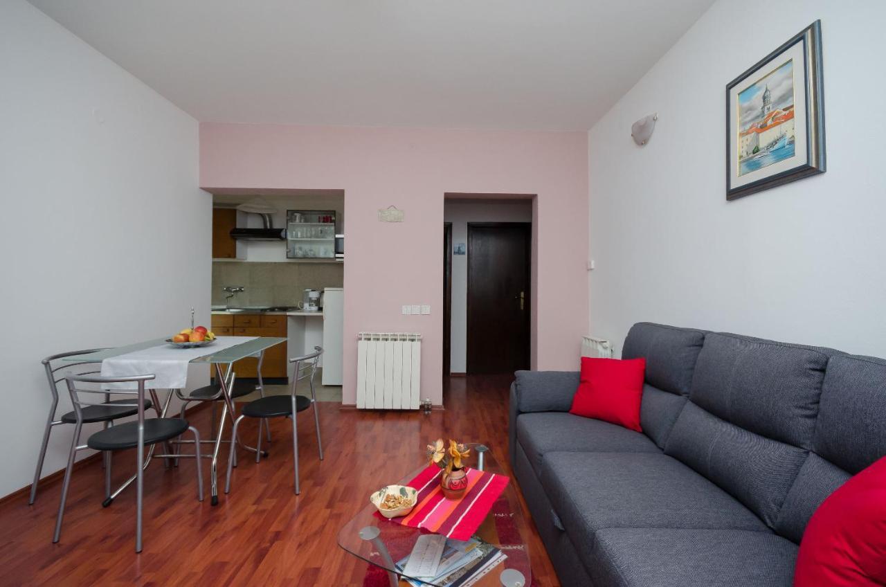 Apartments Miljenko Punat Exterior photo